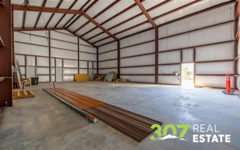 3256 North Fork Hwy Cody #22