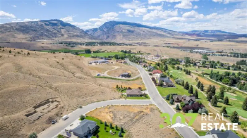 707 Links View Dr Cody #17