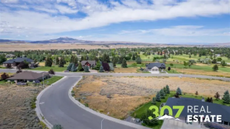 707 Links View Dr Cody #19