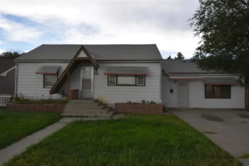 665 7th Powell #1