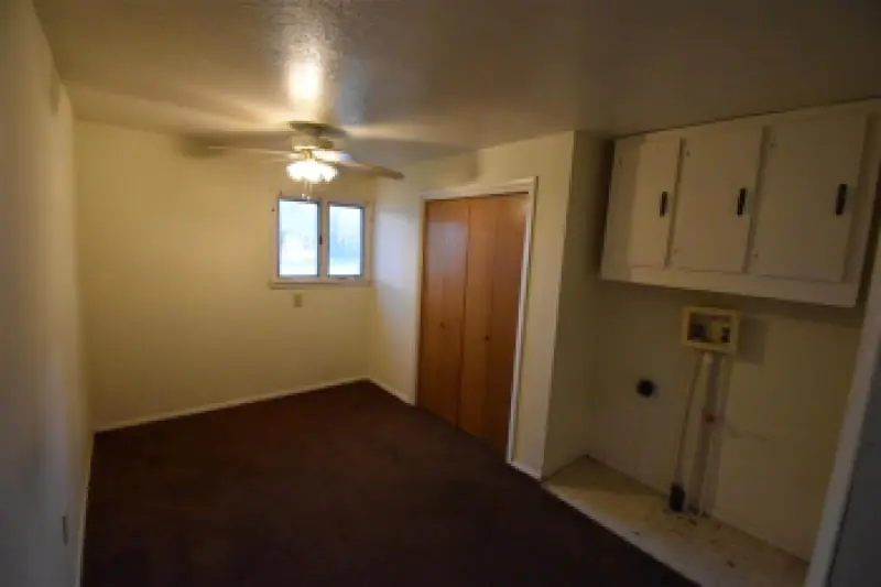 247 N Bernard St Powell #11