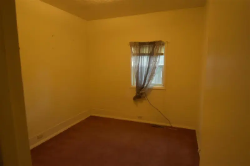 247 N Bernard St Powell #13