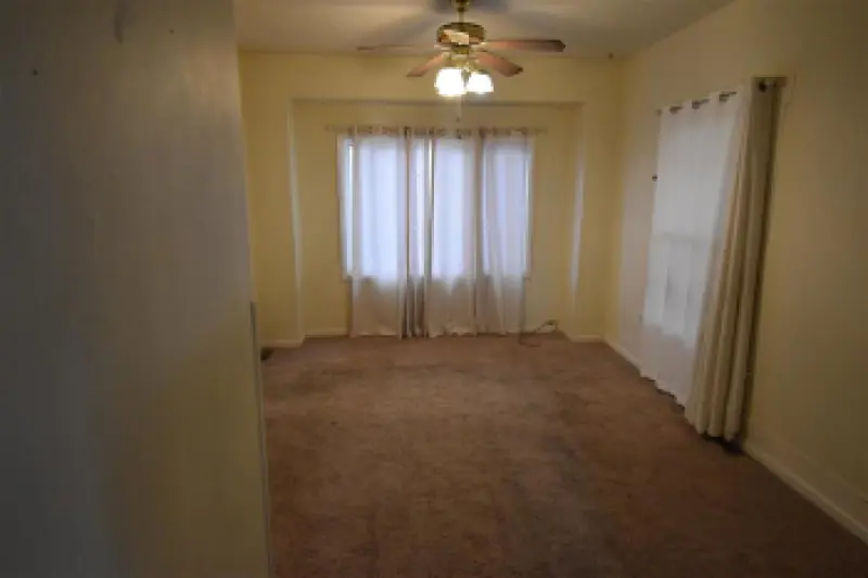 247 N Bernard St Powell #6