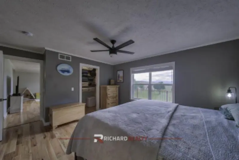 2480 Hwy 20 Greybull #11