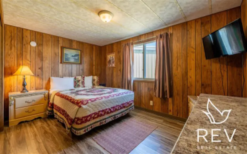1701 Central Ave Cody #40