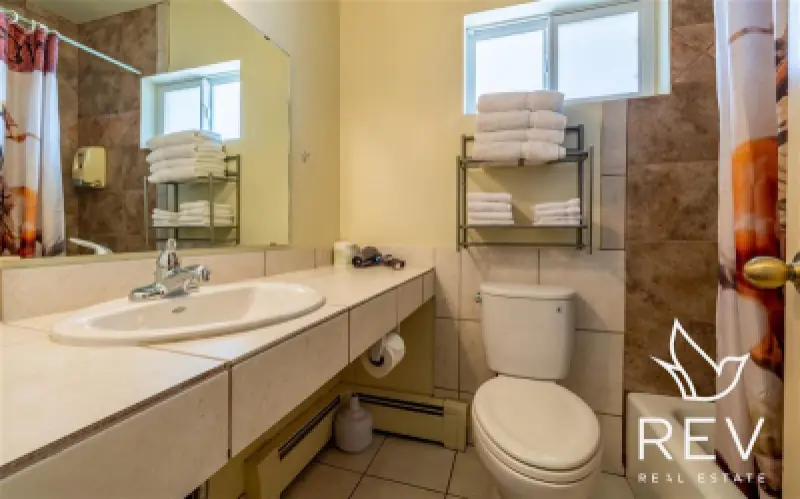 1701 Central Ave Cody #8