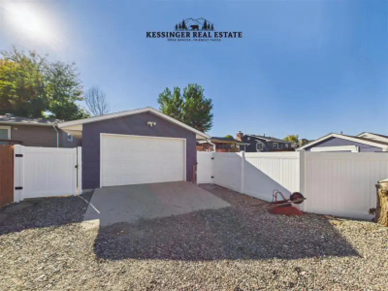 225 22nd St Worland #17