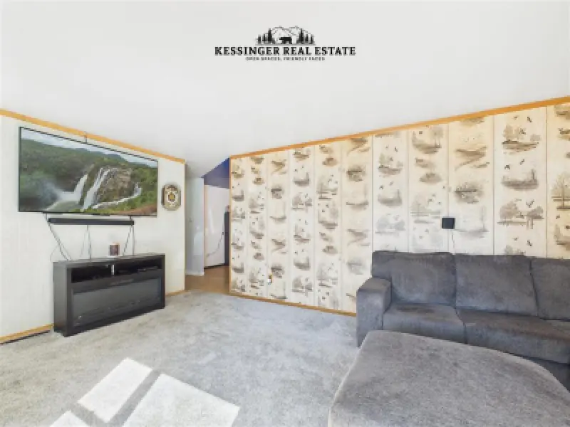 225 22nd St Worland #3