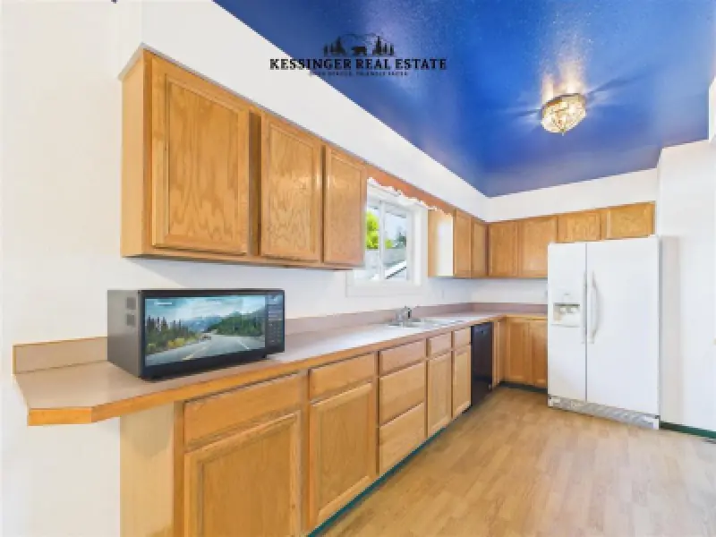 225 22nd St Worland #5