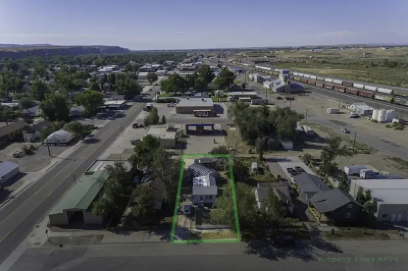 617 5th Ave N Greybull #3