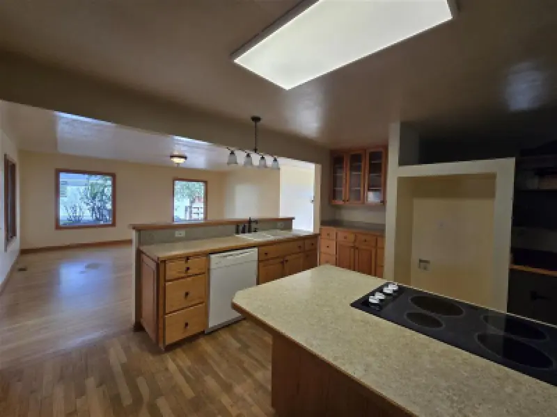531 Lane 1/2 Powell #12
