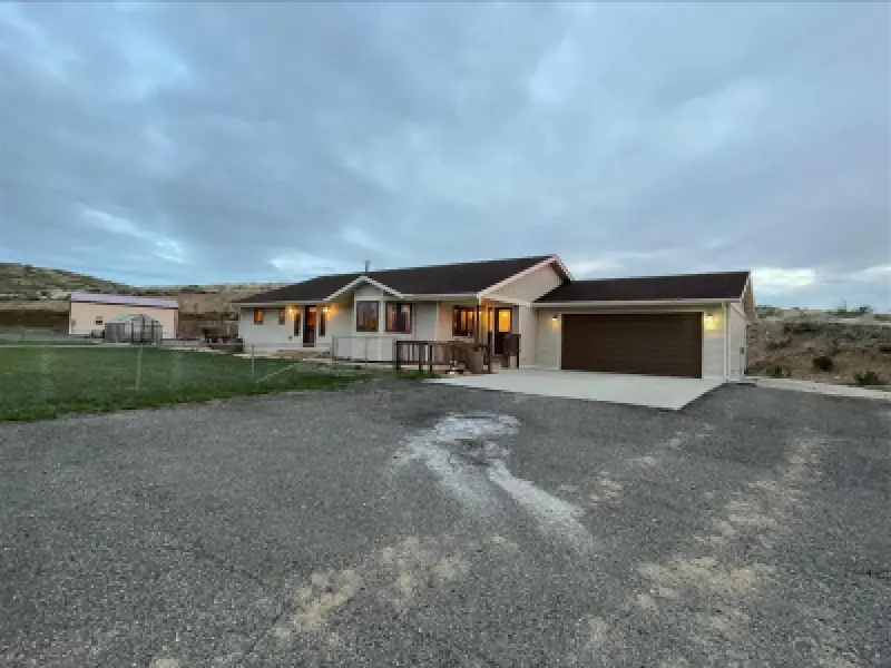 850 Hwy 14 E Greybull #4