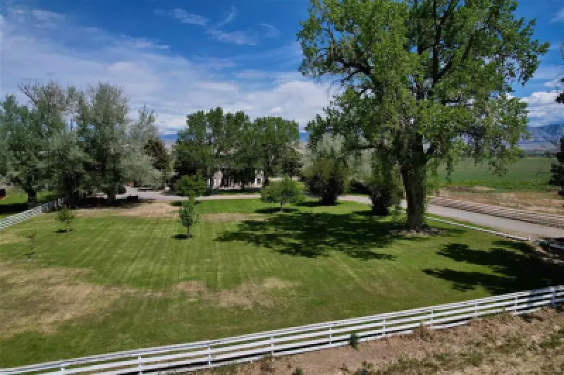 969 Hwy 14 Greybull #59