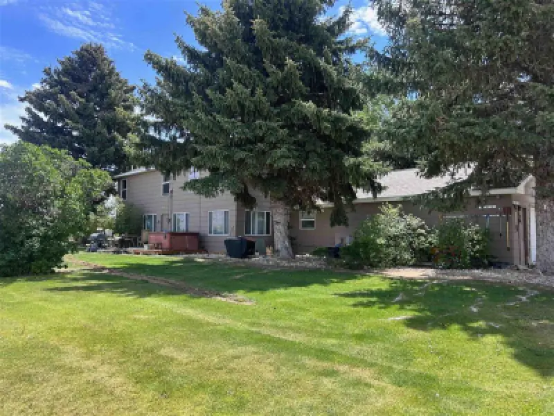 969 Hwy 14 Greybull #66