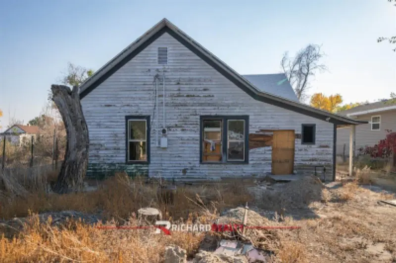 205 N Sherman Ave Manderson #11