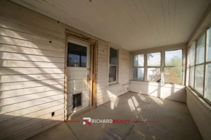205 N Sherman Ave Manderson #2