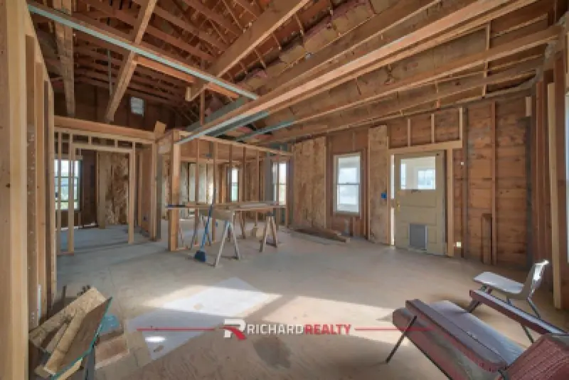205 N Sherman Ave Manderson #3