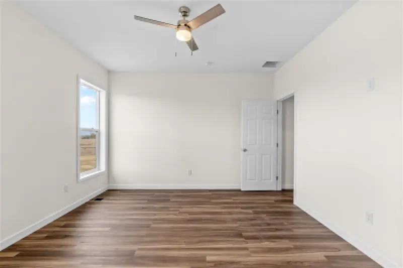 793 Hwy 310 Deaver #16