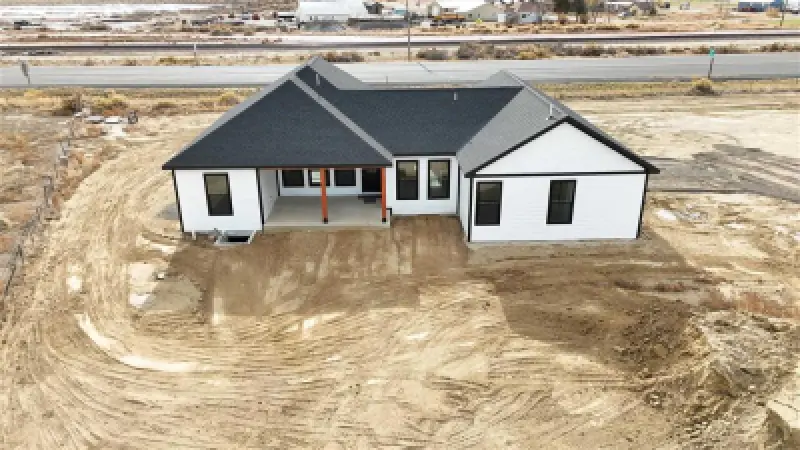793 Hwy 310 Deaver #32