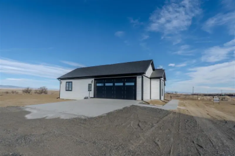 793 Hwy 310 Deaver #36