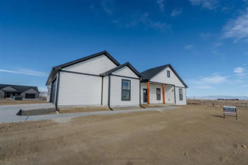 793 Hwy 310 Deaver #37