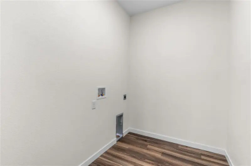 793 Hwy 310 Deaver #8