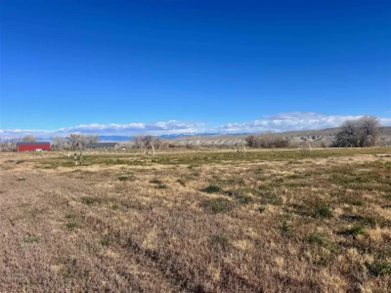 4127 Golf Course Rd Basin #39