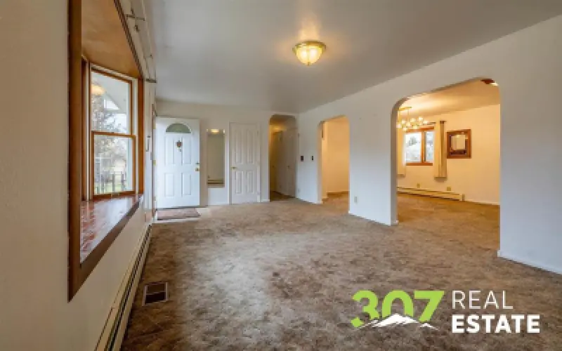 866 Road 6 Powell #10
