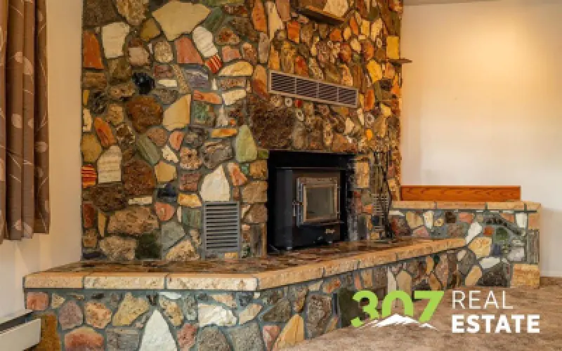 866 Road 6 Powell #24