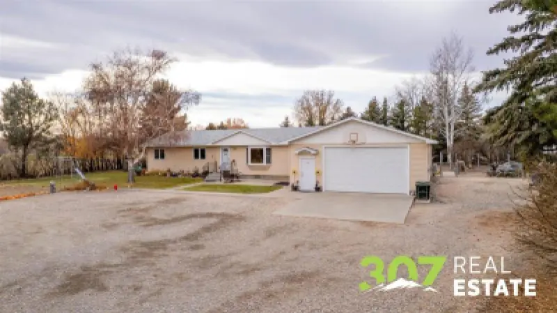 866 Road 6 Powell #3