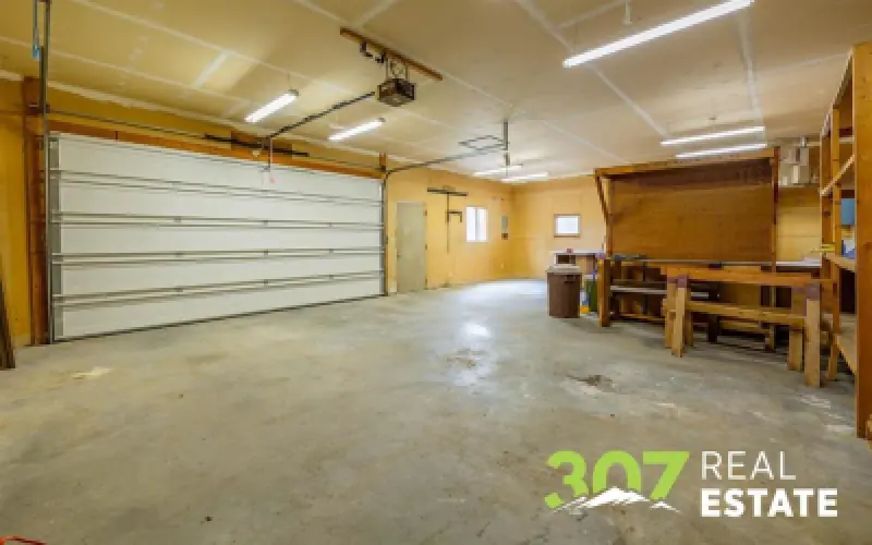 866 Road 6 Powell #42