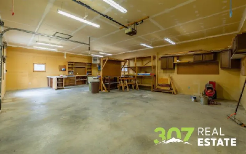 866 Road 6 Powell #43