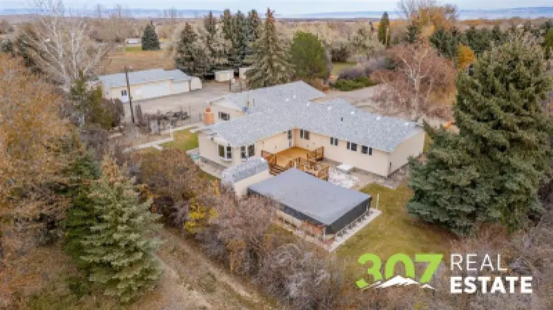 866 Road 6 Powell #54