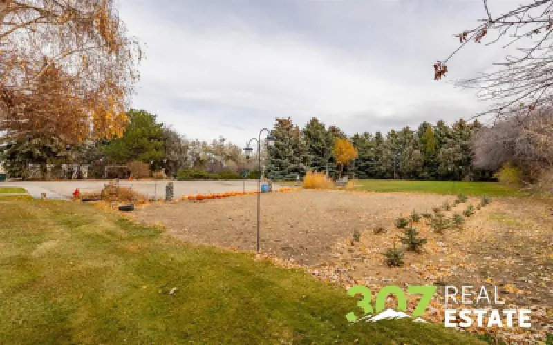 866 Road 6 Powell #6