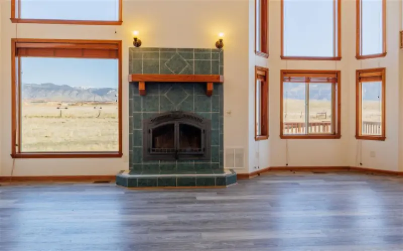 2477 Beaver Creek Rd Shell #24