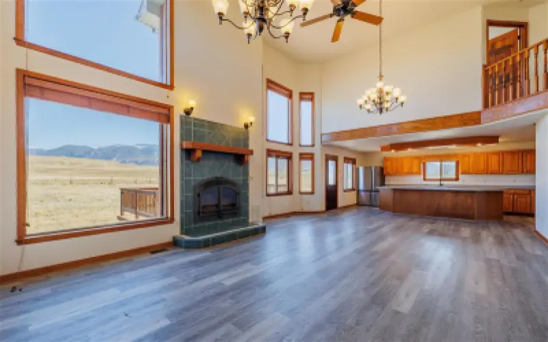 2477 Beaver Creek Rd Shell #25