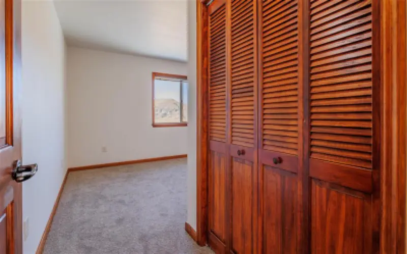 2477 Beaver Creek Rd Shell #36