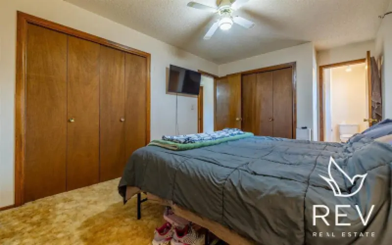 1136 Olive Rd Powell #12