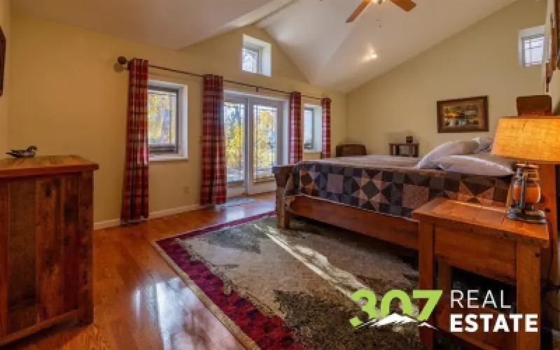 1010 River Grove Dr Meeteetse #24