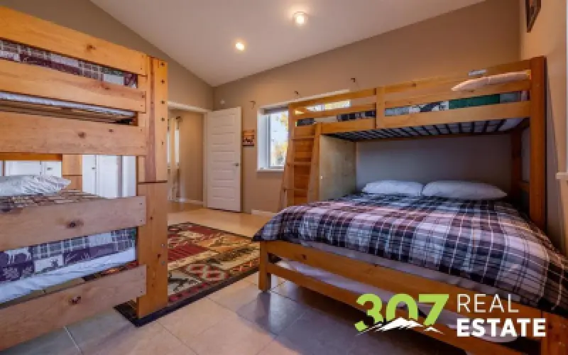 1010 River Grove Dr Meeteetse #29
