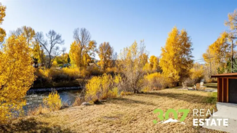 1010 River Grove Dr Meeteetse #44