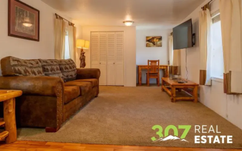 1010 River Grove Dr Meeteetse #70
