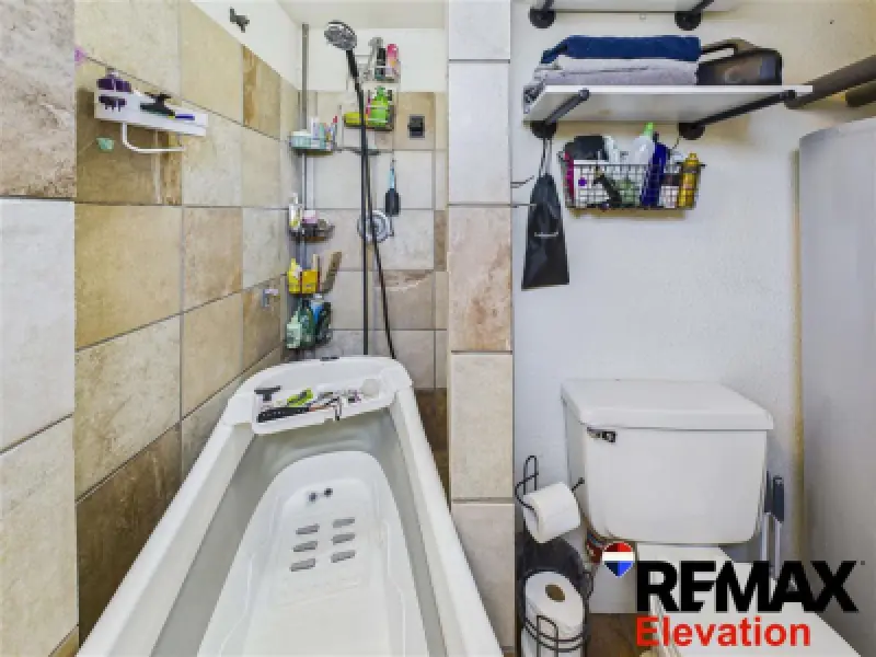 1725 Alger Ave Cody #25