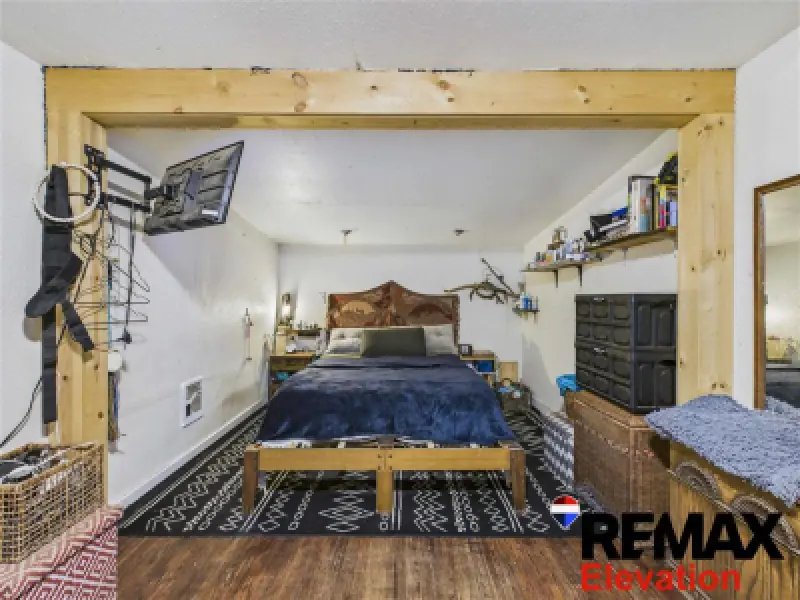 1725 Alger Ave Cody #26
