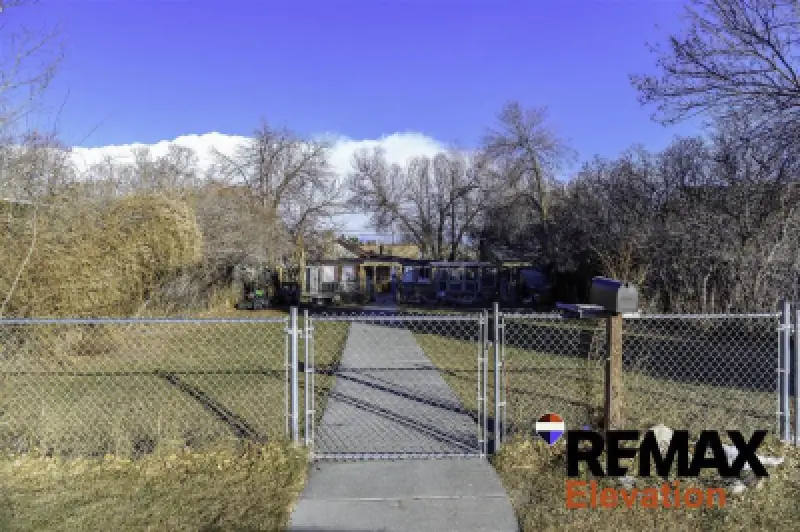 1725 Alger Ave Cody #3