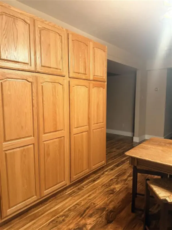 1608 Alger Ave Cody #19