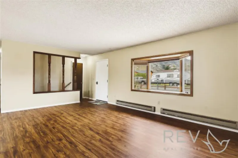 2202 Gentle St Cody #5