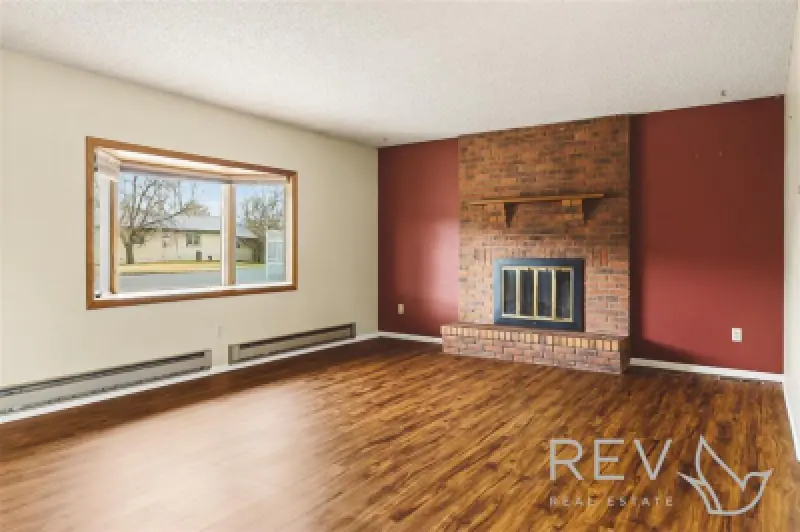 2202 Gentle St Cody #6