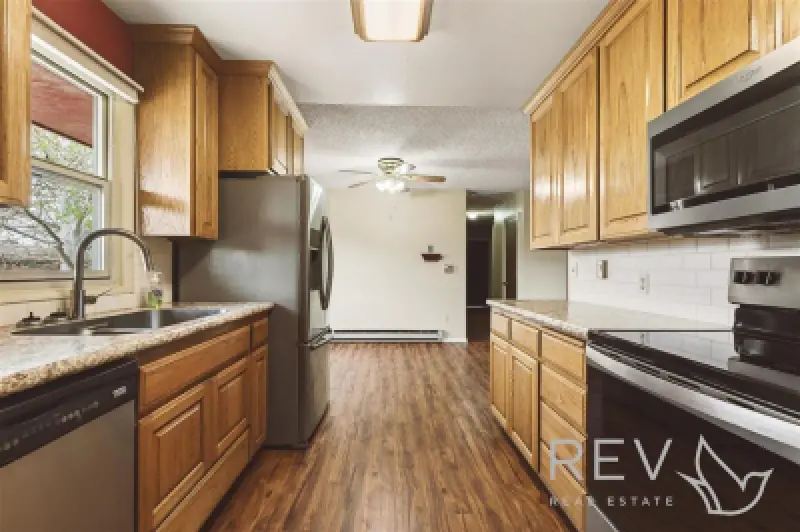 2202 Gentle St Cody #9