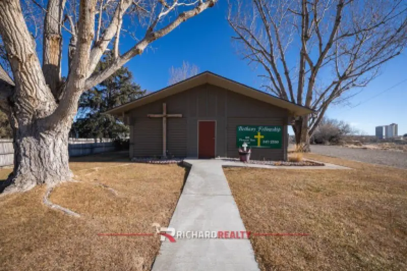 160 Pleasant View Dr Worland #2